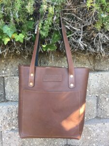 Larger tote